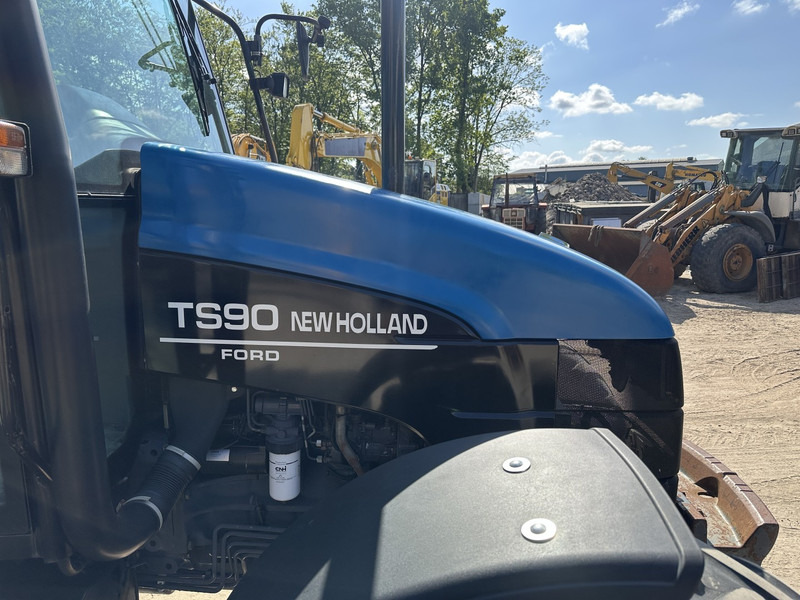 Tracteur agricole New Holland TS 90: photos 16