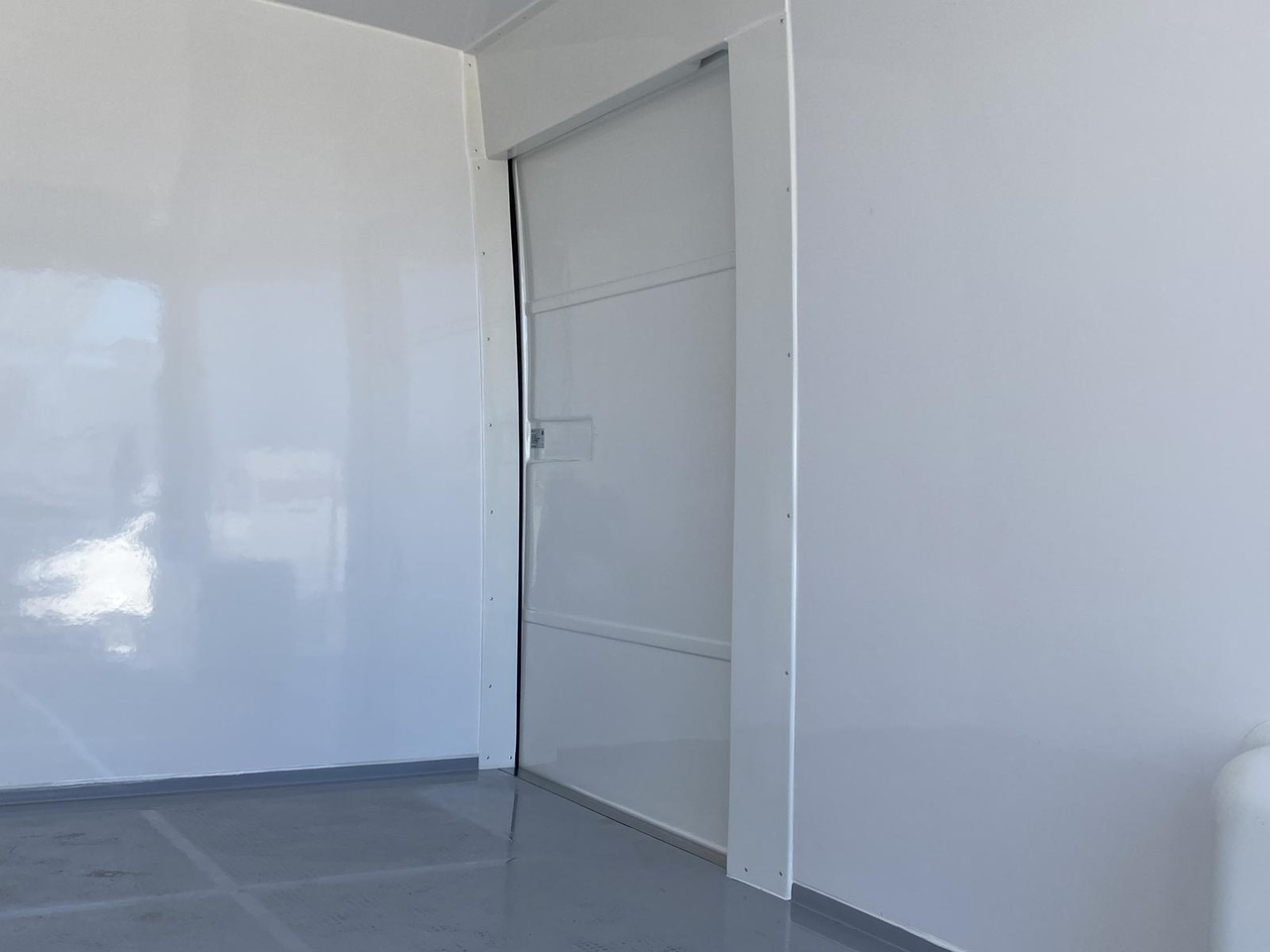 FIAT DUCATO L3H2 140PS | TIEFKÜHLFAHRZEUG -20C + KONVEKTA TK 4022 12V-230V - Utilitaire frigorifique: photos 5 FIAT DUCATO L3H2 140PS | TIEFKÜHLFAHRZEUG -20C + KONVEKTA TK 4022 12V-230V - Utilitaire frigorifique: photos 5