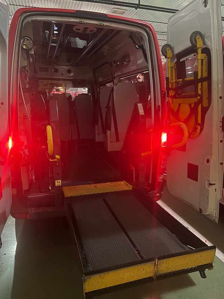 MERCEDES BENZ AMBULANCE FOR REDUCED MOBILITY PERSONS Sprinter 313 CDI(15 units) - Ambulance: photos 5 MERCEDES BENZ AMBULANCE FOR REDUCED MOBILITY PERSONS Sprinter 313 CDI(15 units) - Ambulance: photos 5