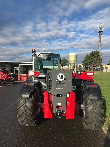 Massey Ferguson MF TH 8043 Exclusive - Chariot télescopique: photos 3 Massey Ferguson MF TH 8043 Exclusive - Chariot télescopique: photos 3