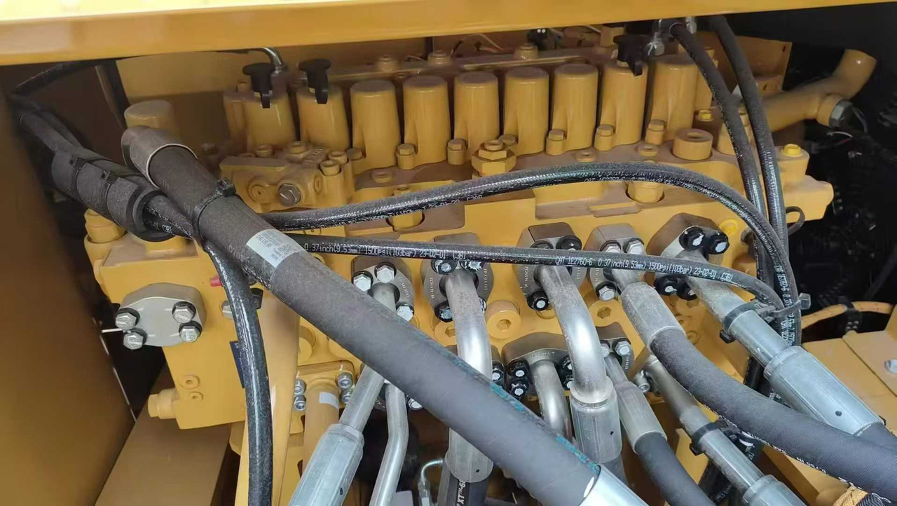 Pelle sur chenille Caterpillar CAT 330GC 320GC 320GX 320 320D 320CL 20T 30T New Model Used Excavator: photos 8