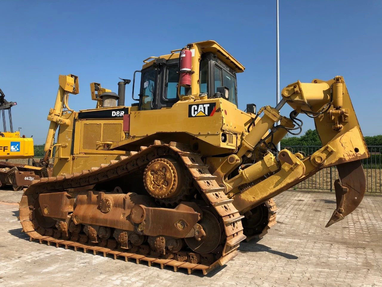 Caterpillar CAT D8R Used Bulldozer D8T D9R D10R D6G D6R D6H D7G D7R D7E D4C Secondhand Dozer for Sale - Bulldozer: photos 2 Caterpillar CAT D8R Used Bulldozer D8T D9R D10R D6G D6R D6H D7G D7R D7E D4C Secondhand Dozer for Sale - Bulldozer: photos 2