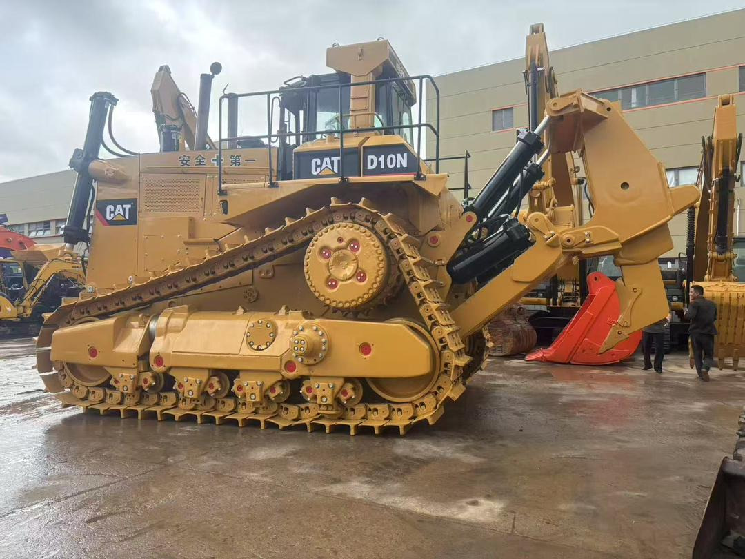 Caterpillar CAT Used Crawler Bulldozer Tractor D10N D9R D8R D8T D7R D7G D6G Dozer for Sale - Bulldozer: photos 2 Caterpillar CAT Used Crawler Bulldozer Tractor D10N D9R D8R D8T D7R D7G D6G Dozer for Sale - Bulldozer: photos 2