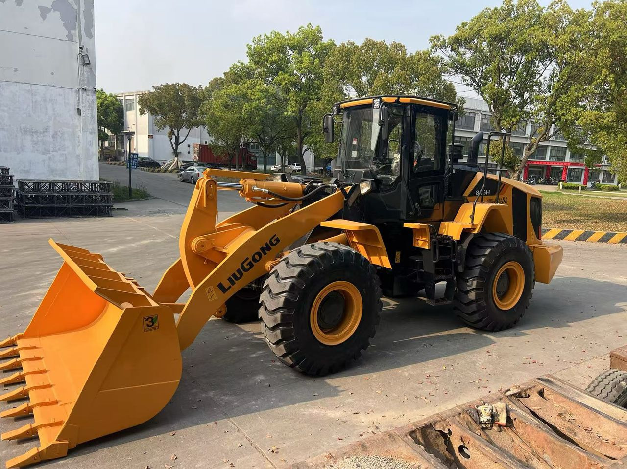 Liugong CLG856H Used Wheel Loader - Chargeuse sur pneus: photos 2 Liugong CLG856H Used Wheel Loader - Chargeuse sur pneus: photos 2