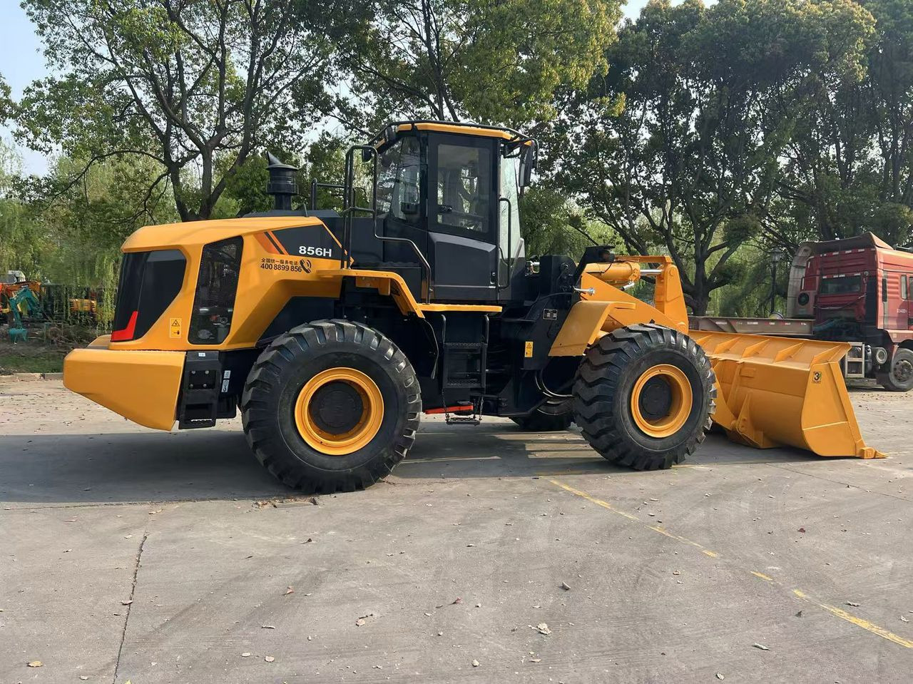 Liugong CLG856H Used Wheel Loader - Chargeuse sur pneus: photos 1 Liugong CLG856H Used Wheel Loader - Chargeuse sur pneus: photos 1