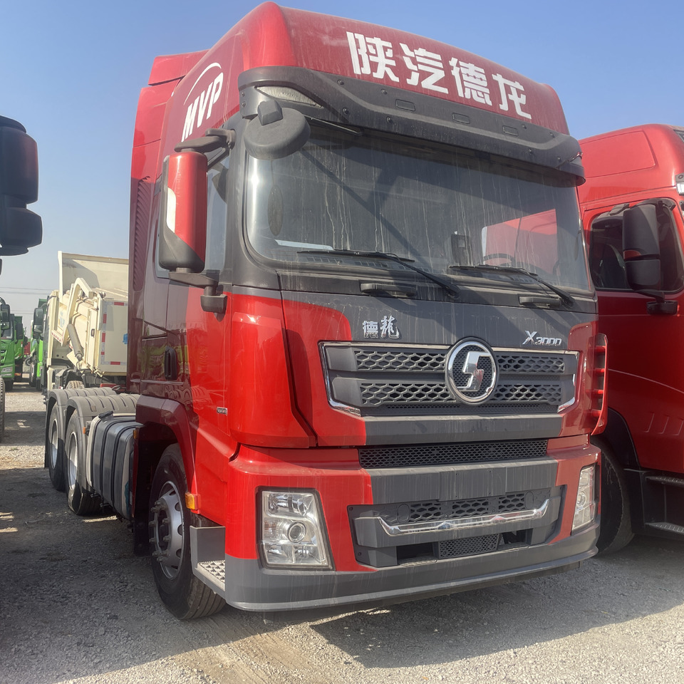 Tracteur routier Shacman New or Used  (6*4) ,(8*2) (8*4)Semi Truck Head Tractor Head Tipper Head: photos 6 Tracteur routier Shacman New or Used  (6*4) ,(8*2) (8*4)Semi Truck Head Tractor Head Tipper Head: photos 6