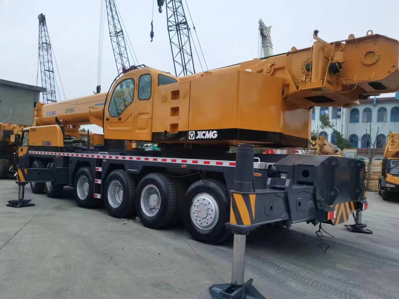 XCMG 100 Ton QY100K-II Used Truck Crane with Telescopic Boom 68M for Sale - Grue mobile: photos 1 XCMG 100 Ton QY100K-II Used Truck Crane with Telescopic Boom 68M for Sale - Grue mobile: photos 1