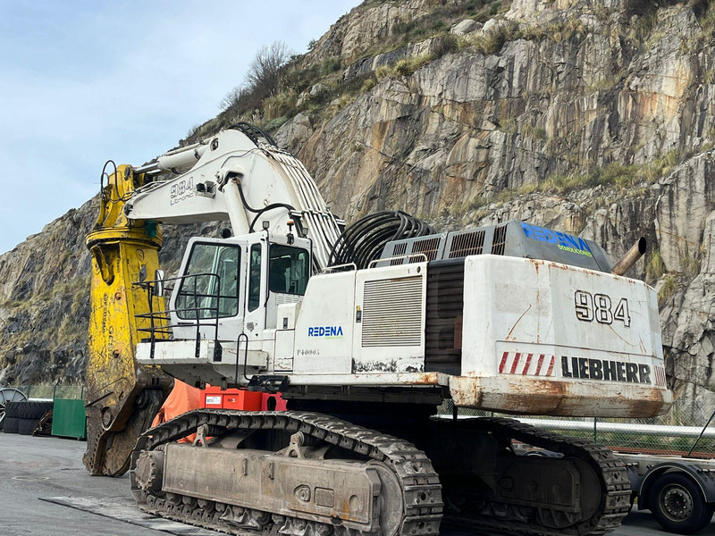 Liebherr R984C - Pelle sur chenille: photos 1 Liebherr R984C - Pelle sur chenille: photos 1