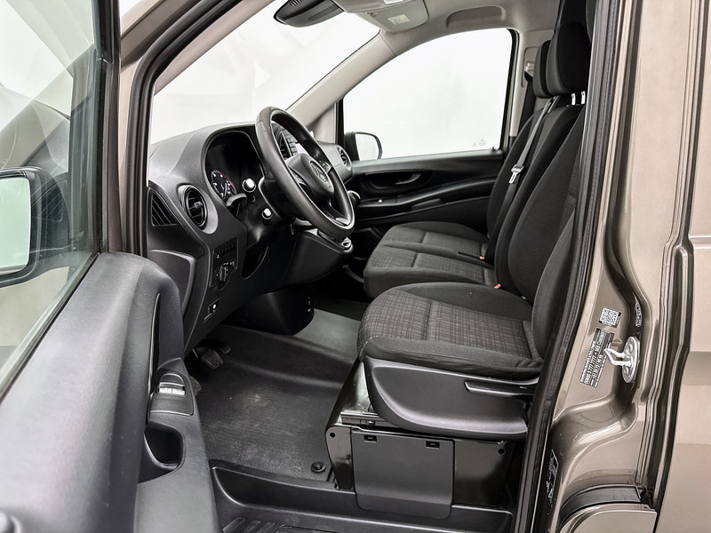 Mercedes-Benz Vito 109 CDI Functional Lang Marge Navigatie Achteruitrijcamera Trekhaak Parkeersensoren - Fourgonnette: photos 4 Mercedes-Benz Vito 109 CDI Functional Lang Marge Navigatie Achteruitrijcamera Trekhaak Parkeersensoren - Fourgonnette: photos 4