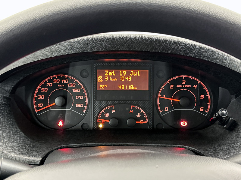 Opel Movano 2.2D 140pk Bakwagen D'Hollandia laadklep Cruise control Airco Achteruitrijcamera Meubelbak Laadklep - Fourgon grand volume: photos 5 Opel Movano 2.2D 140pk Bakwagen D'Hollandia laadklep Cruise control Airco Achteruitrijcamera Meubelbak Laadklep - Fourgon grand volume: photos 5