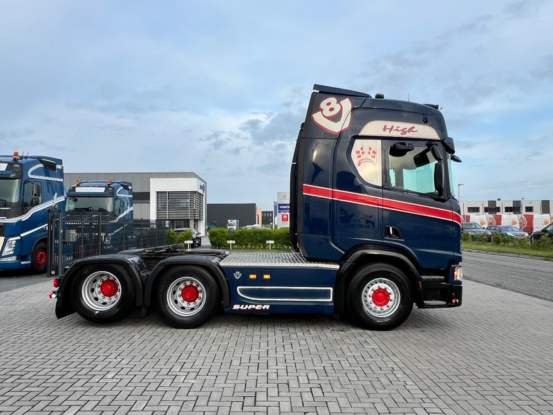 Scania R520 V8 6x2 Trekker WB 295 / Hydraulic / Full Air / Double Boogie - Tracteur routier: photos 4 Scania R520 V8 6x2 Trekker WB 295 / Hydraulic / Full Air / Double Boogie - Tracteur routier: photos 4
