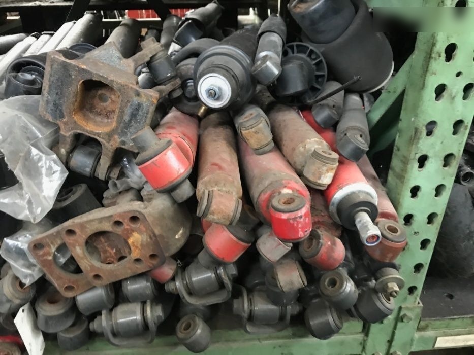 Amortizoare camion din dezmembrari - Amortisseurs pour Camion: photos 5 Amortizoare camion din dezmembrari - Amortisseurs pour Camion: photos 5