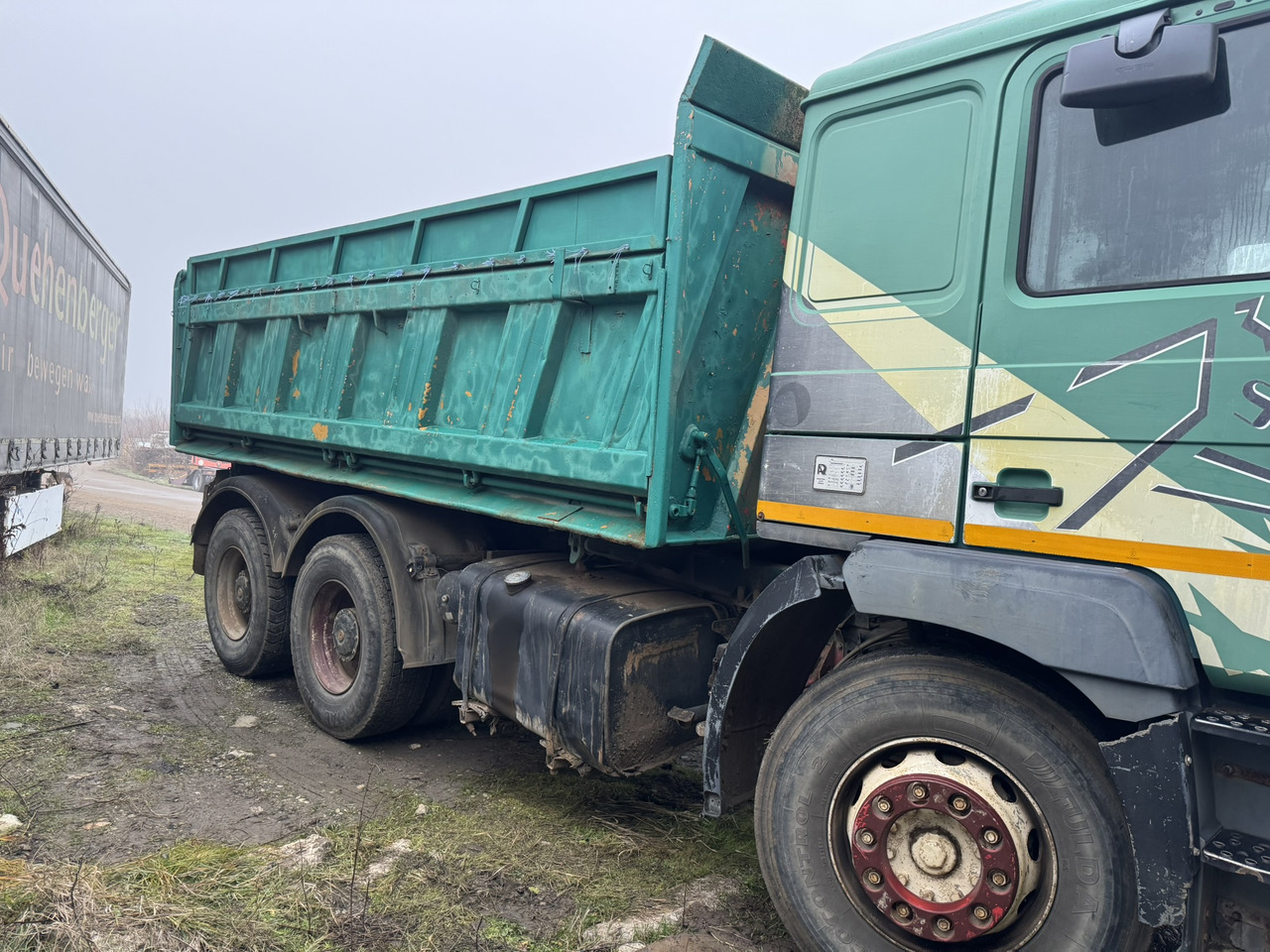 MAN 26 414 6x4 KIPPER L2000 Euro3 Manual Injection Pomp - Camion: photos 5 MAN 26 414 6x4 KIPPER L2000 Euro3 Manual Injection Pomp - Camion: photos 5