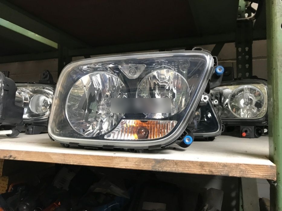 Faruri camion din dezmembrari - Feu avant pour Camion: photos 5 Faruri camion din dezmembrari - Feu avant pour Camion: photos 5