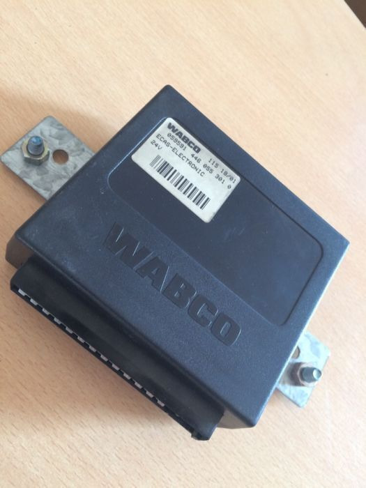 WABCO Vand calculator ECAS Mercedes-Benz RENAULT SCANIA IVECO - Bloc de gestion pour Camion: photos 5 WABCO Vand calculator ECAS Mercedes-Benz RENAULT SCANIA IVECO - Bloc de gestion pour Camion: photos 5
