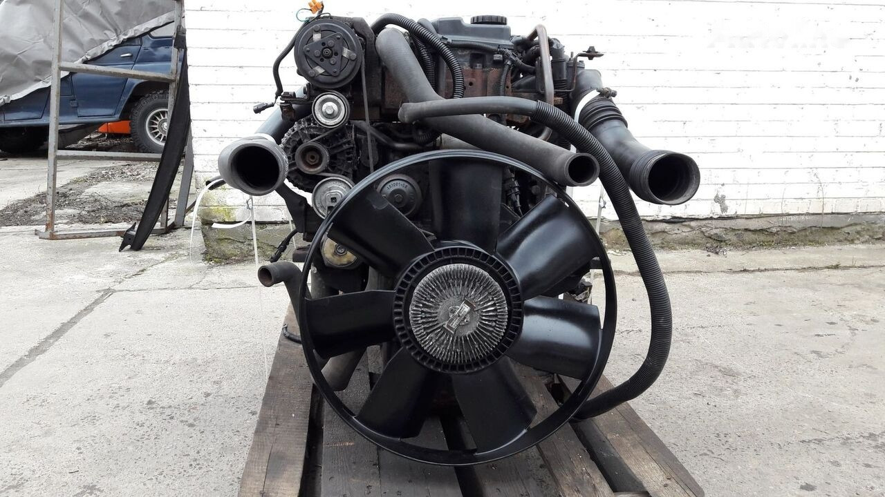 IVECO F4AE3481B 3.9 Tector 180 E4 IVECO Eurocargo - Moteur pour Camion: photos 1 IVECO F4AE3481B 3.9 Tector 180 E4 IVECO Eurocargo - Moteur pour Camion: photos 1