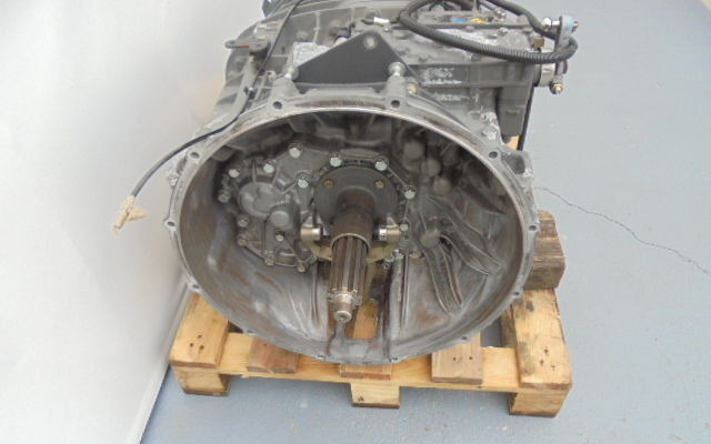 ZF 12S2331TD intarder DAF XF 105 106 - Boîte de vitesse pour Camion: photos 4 ZF 12S2331TD intarder DAF XF 105 106 - Boîte de vitesse pour Camion: photos 4