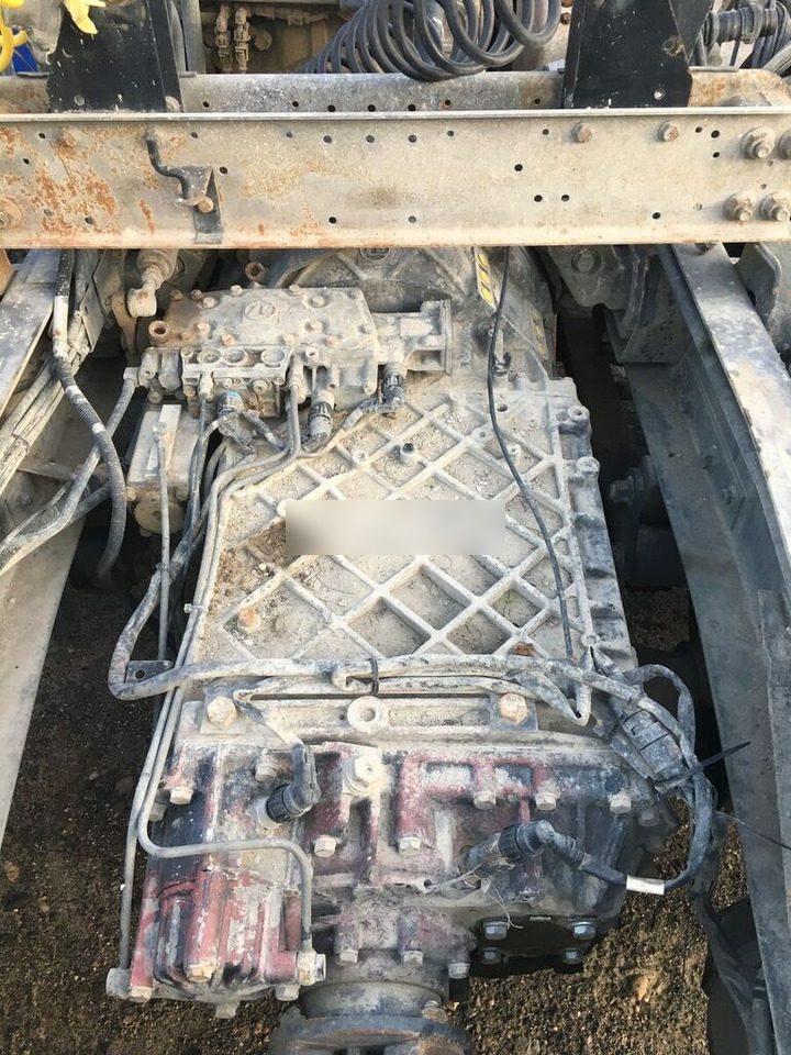 ZF 16s2023 TD truck - Boîte de vitesse pour Camion: photos 1 ZF 16s2023 TD truck - Boîte de vitesse pour Camion: photos 1