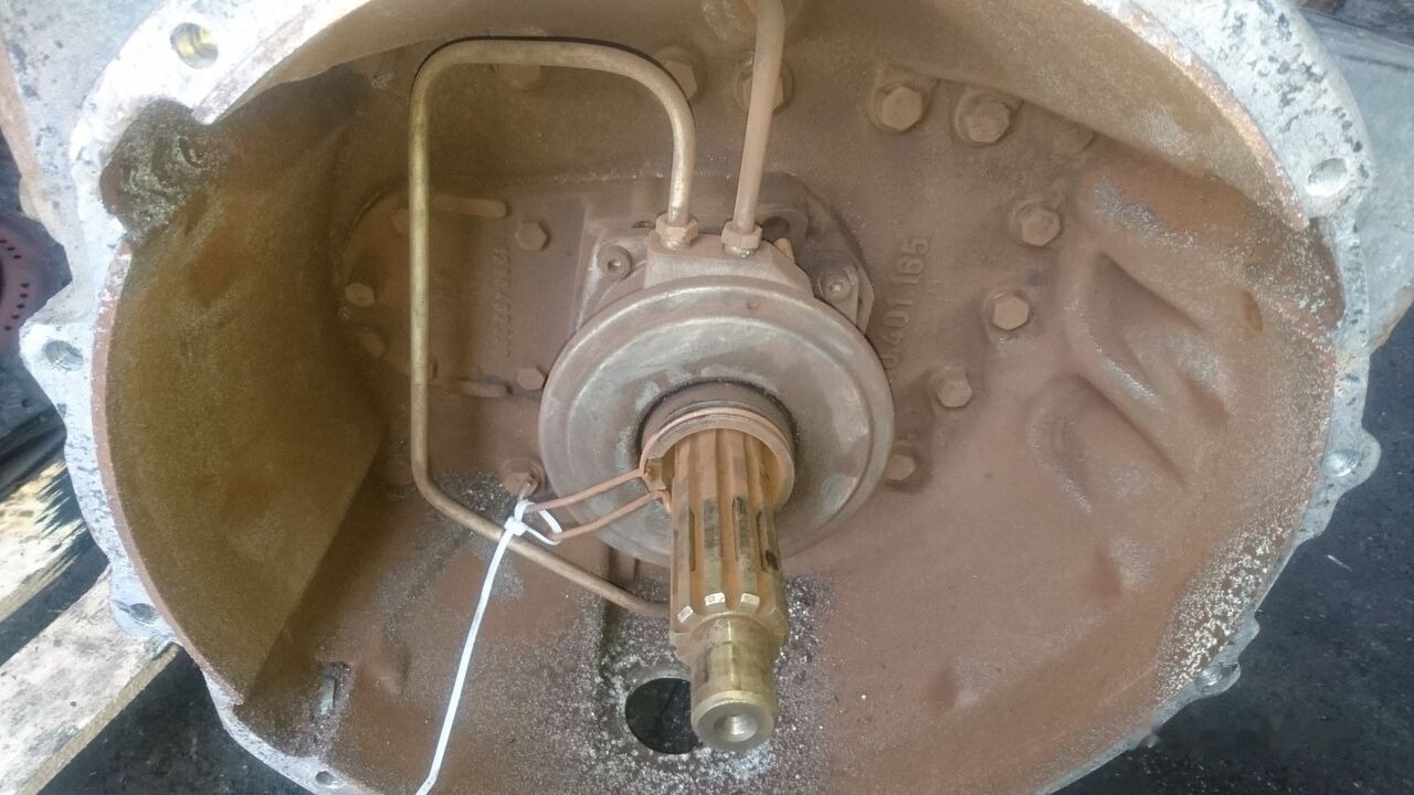 ZF 6S-36 MAN 8.63 8.153 12.163 L2000 - Boîte de vitesse pour Camion: photos 2 ZF 6S-36 MAN 8.63 8.153 12.163 L2000 - Boîte de vitesse pour Camion: photos 2