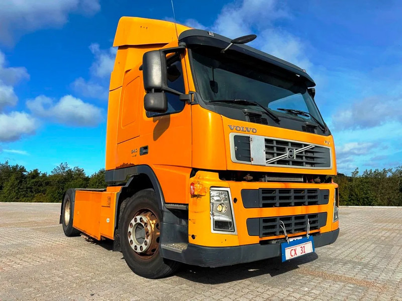 Volvo FM 340 tractor unit. - Tracteur routier: photos 5 Volvo FM 340 tractor unit. - Tracteur routier: photos 5
