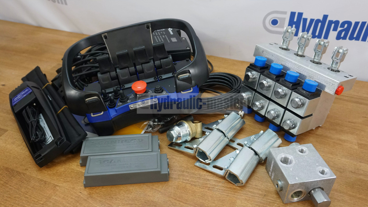 Engins de chantier Scanreco RC 400 Radio Remote Control with 4 Functions  with Actuators 12/24V for HIAB: photos 9