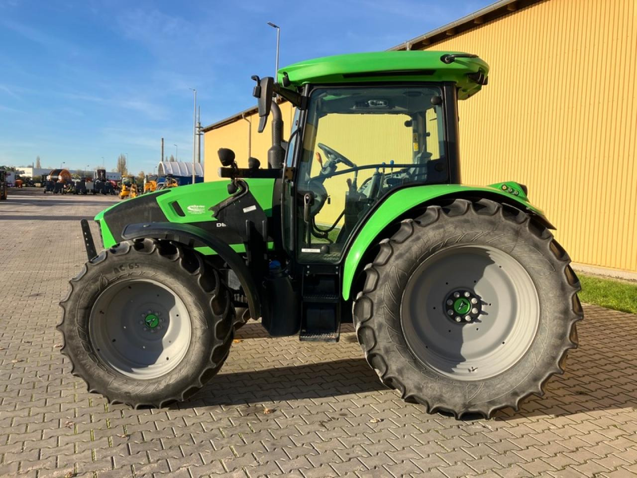 Deutz-Fahr 5120 GS - Tracteur agricole: photos 2 Deutz-Fahr 5120 GS - Tracteur agricole: photos 2