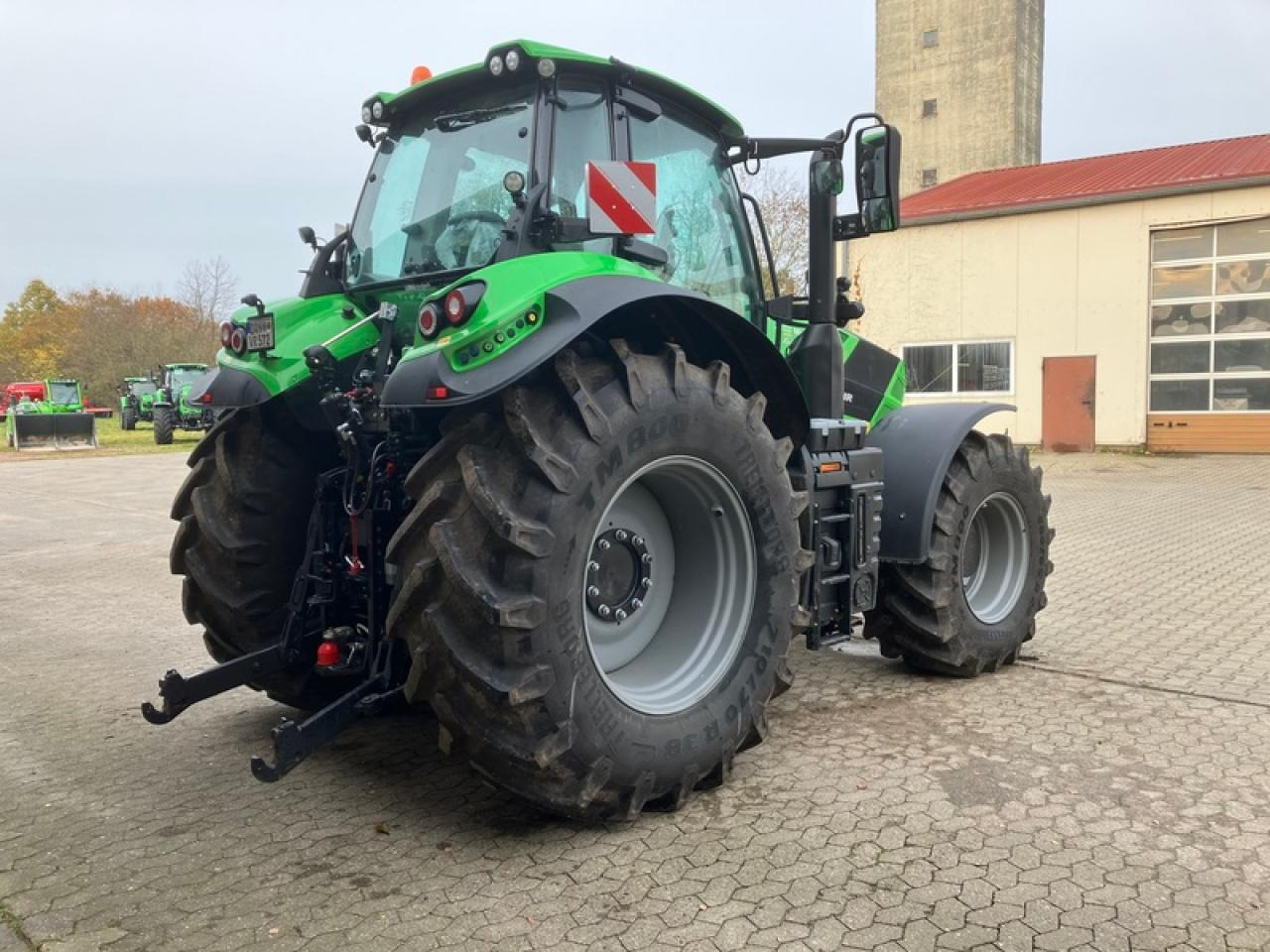 Deutz-Fahr 6230 TTV SONDERPREIS - Tracteur agricole: photos 4 Deutz-Fahr 6230 TTV SONDERPREIS - Tracteur agricole: photos 4