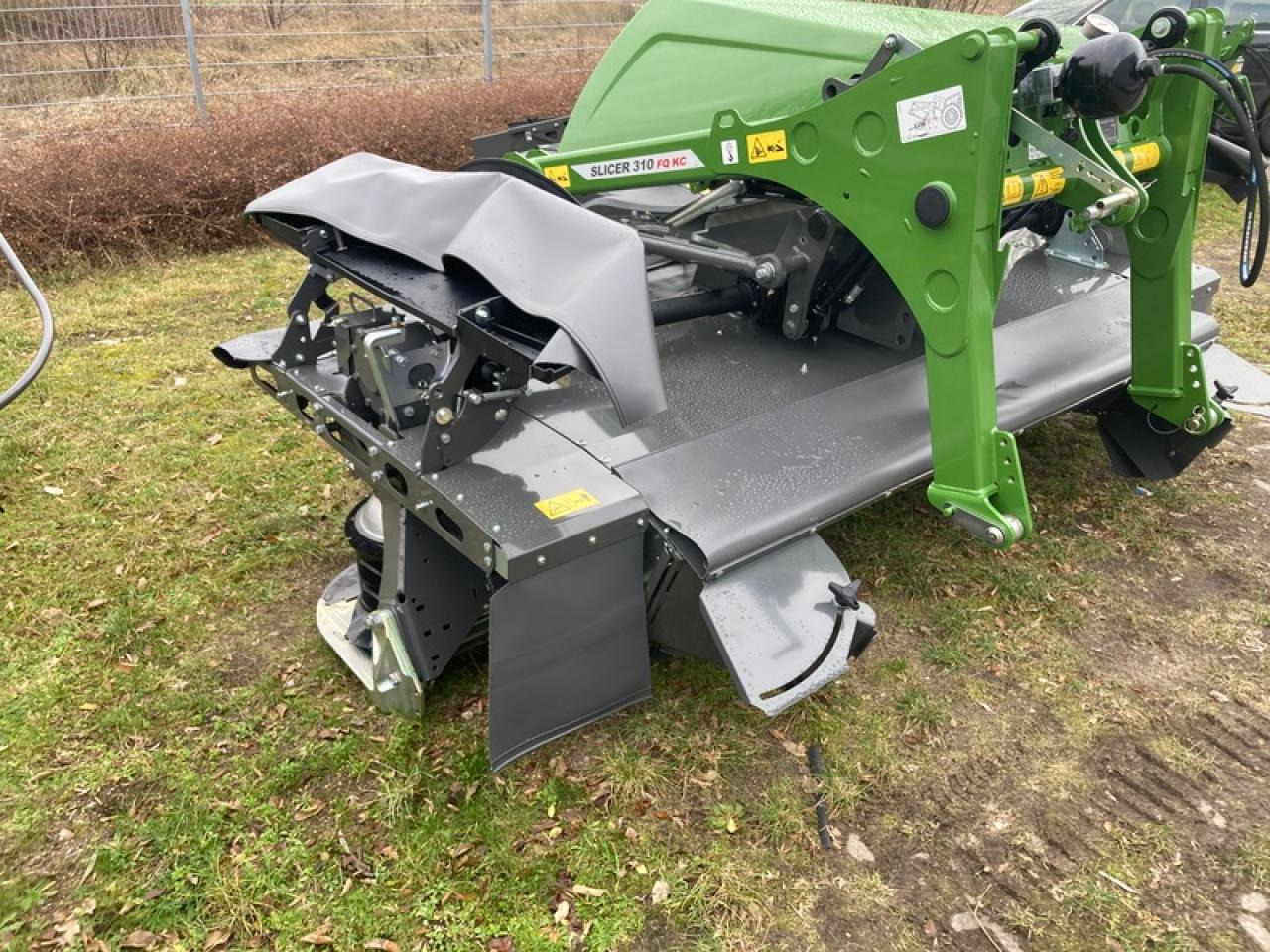 Fendt SLICER 310F - Faucheuse: photos 2 Fendt SLICER 310F - Faucheuse: photos 2