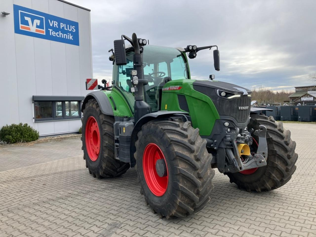 Fendt VARIO 728 GEN 7//RTK//VARIO GRIP - Tracteur agricole: photos 5 Fendt VARIO 728 GEN 7//RTK//VARIO GRIP - Tracteur agricole: photos 5