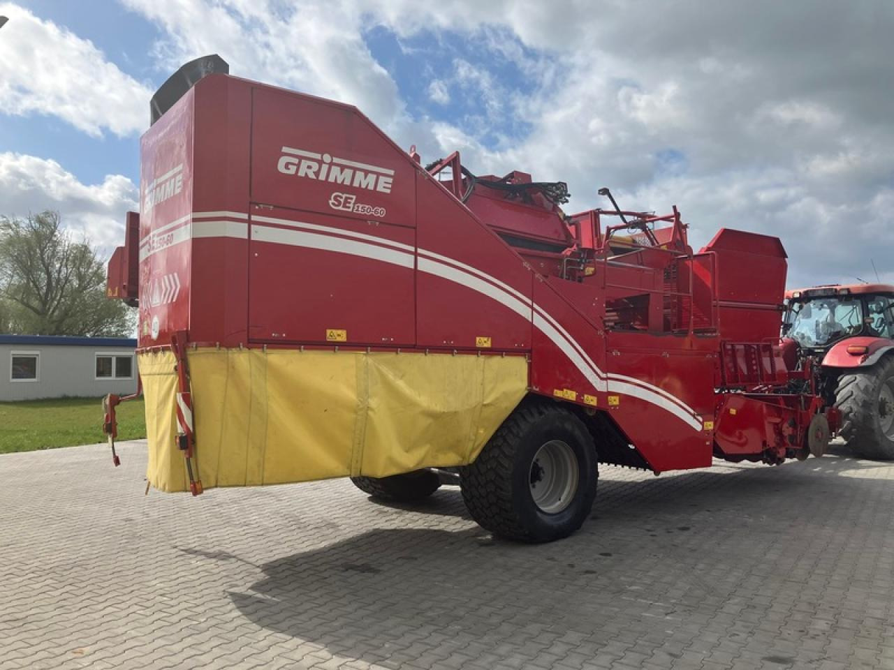 Grimme SE 150-60 SB - Arracheuse de pommes de terre: photos 4 Grimme SE 150-60 SB - Arracheuse de pommes de terre: photos 4