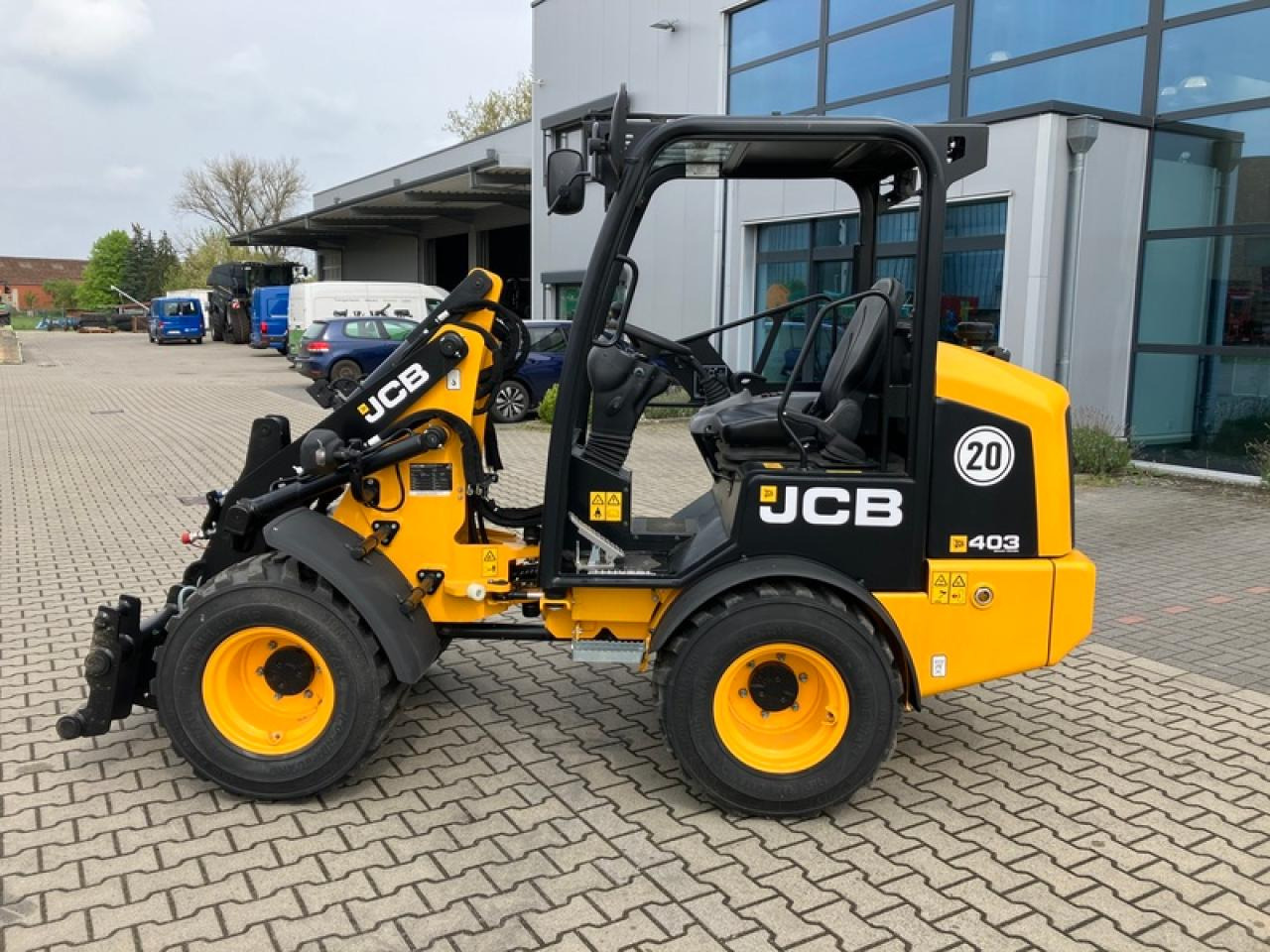 JCB 403 AGRI SMART POWER EURO-AUFNAHME - Chargeuse sur pneus: photos 2 JCB 403 AGRI SMART POWER EURO-AUFNAHME - Chargeuse sur pneus: photos 2