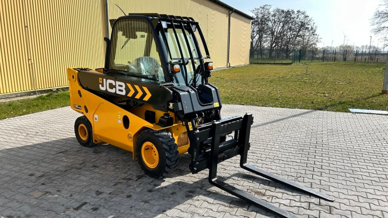 JCB TELETRUK 35D23 AKTION - Chariot élévateur: photos 2 JCB TELETRUK 35D23 AKTION - Chariot élévateur: photos 2