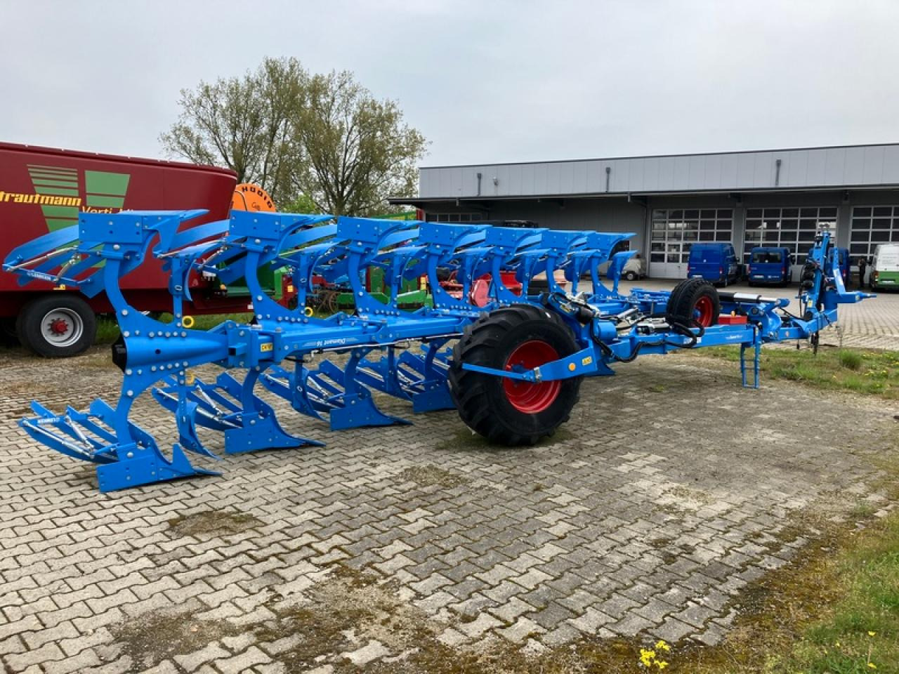 Lemken DIAMANT 16 V OFF+ONLAND - Charrue: photos 5 Lemken DIAMANT 16 V OFF+ONLAND - Charrue: photos 5