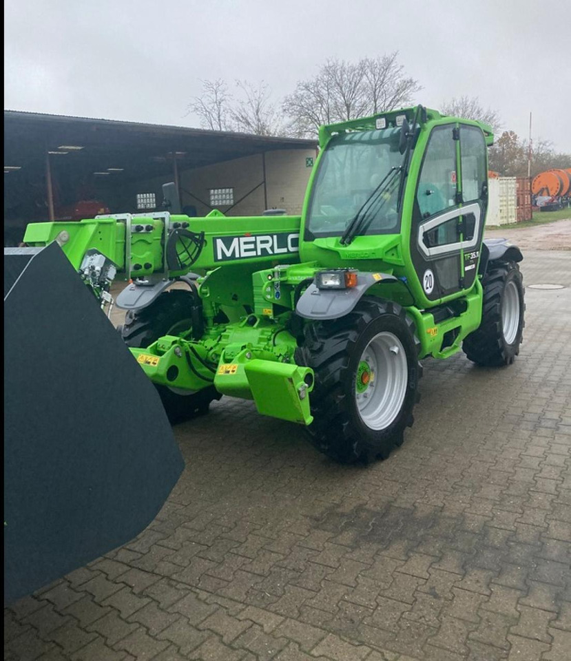 Merlo TF35.11TT - Chariot télescopique: photos 2 Merlo TF35.11TT - Chariot télescopique: photos 2