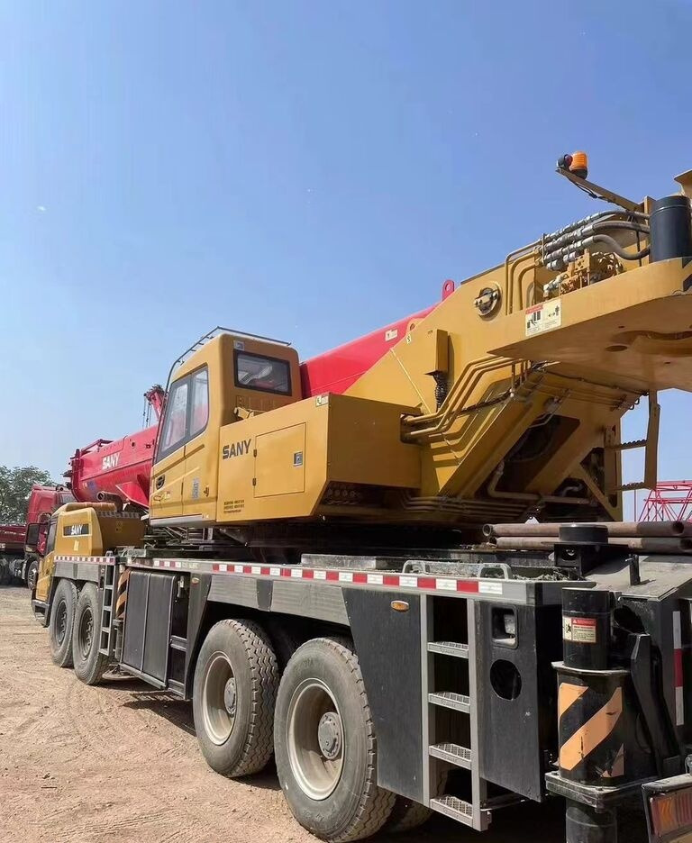 Sany STC1000 - Grue mobile: photos 3 Sany STC1000 - Grue mobile: photos 3