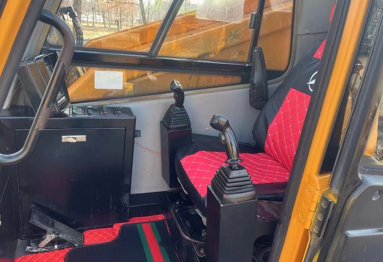 Sany STC1000 - Grue mobile: photos 4 Sany STC1000 - Grue mobile: photos 4