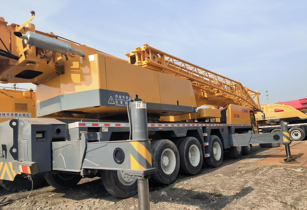 XCMG QY130K-1 - Grue mobile: photos 2 XCMG QY130K-1 - Grue mobile: photos 2