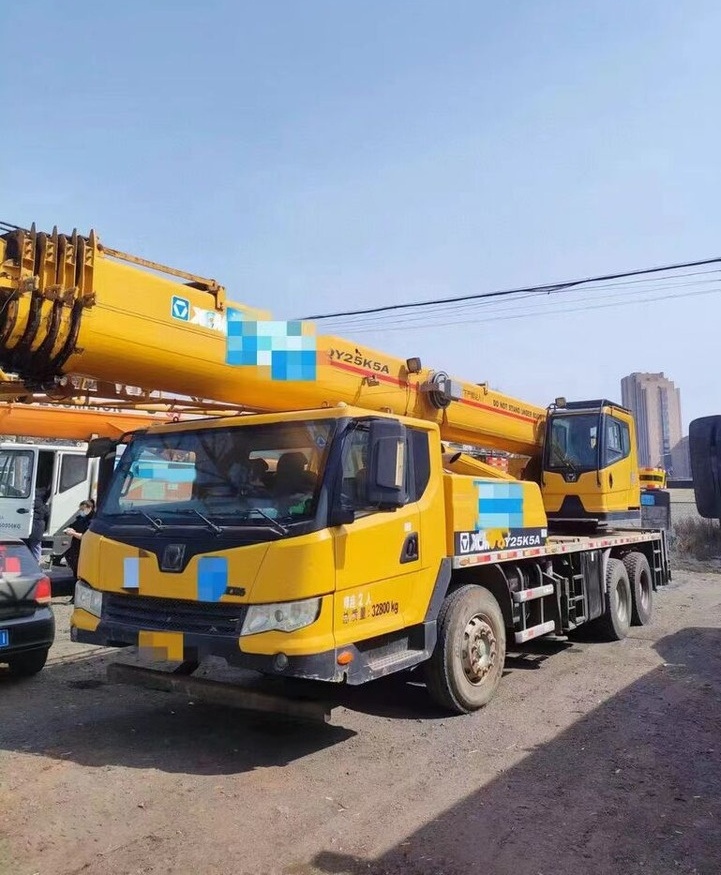 XCMG QY25K5A - Grue mobile: photos 1 XCMG QY25K5A - Grue mobile: photos 1