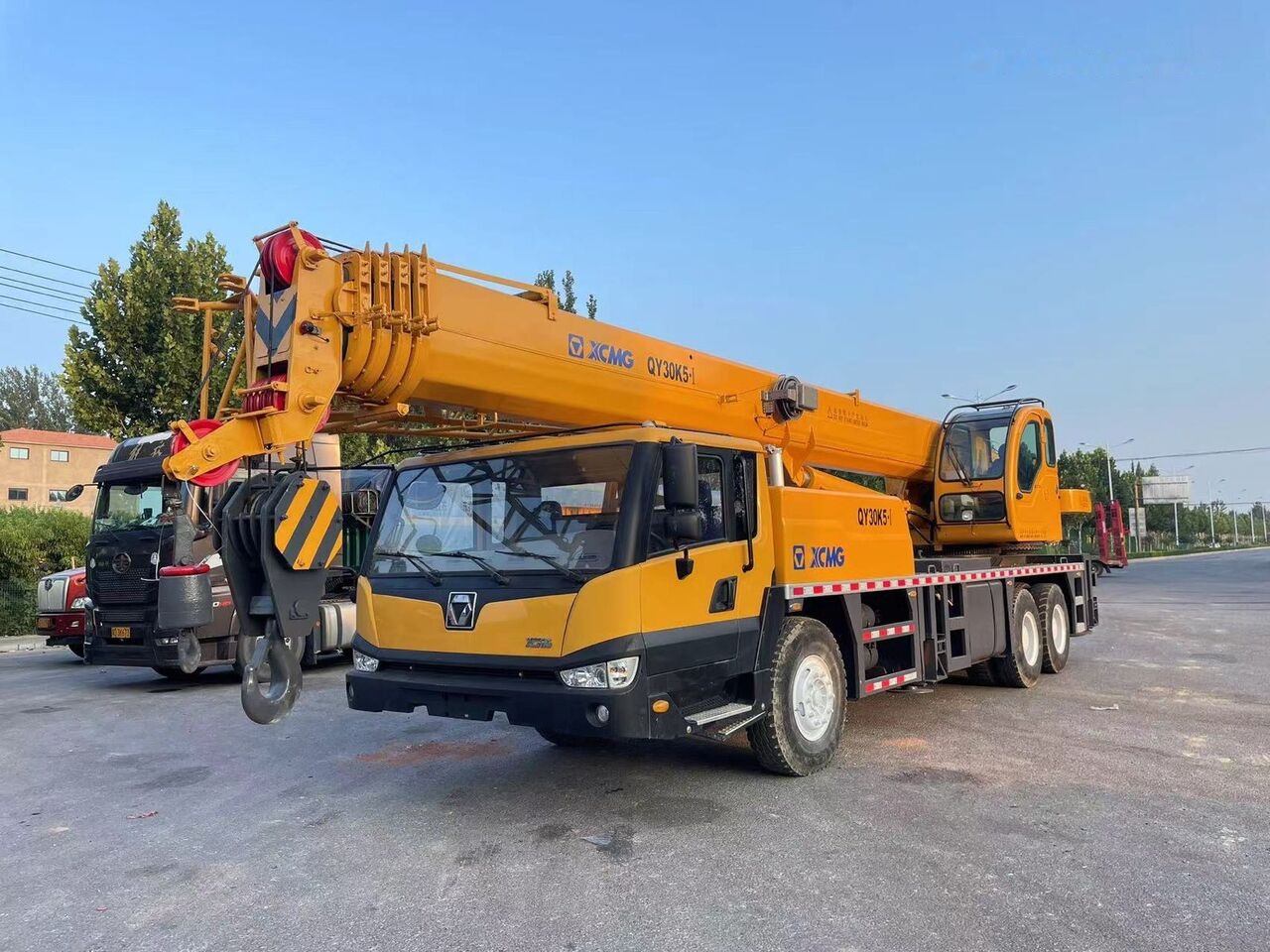 XCMG QY30K QY30KC - Grue mobile: photos 1 XCMG QY30K QY30KC - Grue mobile: photos 1