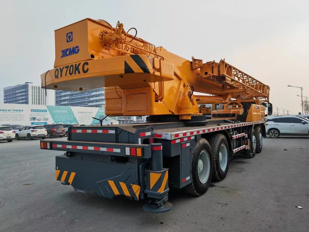 XCMG QY70KC 25t 50t 30t 70t 90t - Grue mobile: photos 4 XCMG QY70KC 25t 50t 30t 70t 90t - Grue mobile: photos 4
