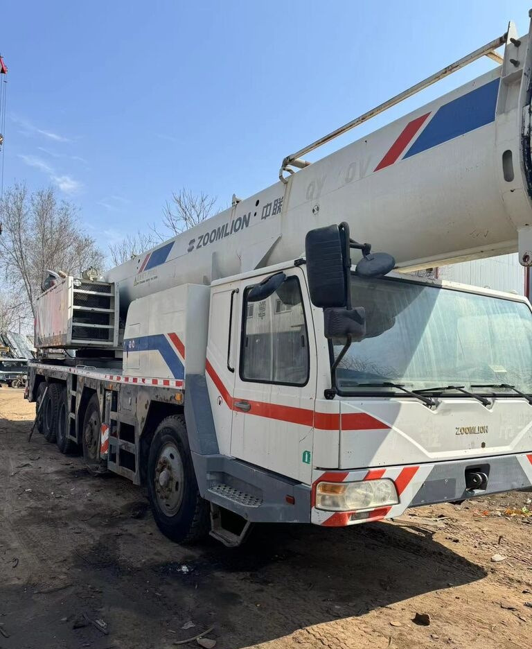Zoomlion QY130V - Grue mobile: photos 2 Zoomlion QY130V - Grue mobile: photos 2