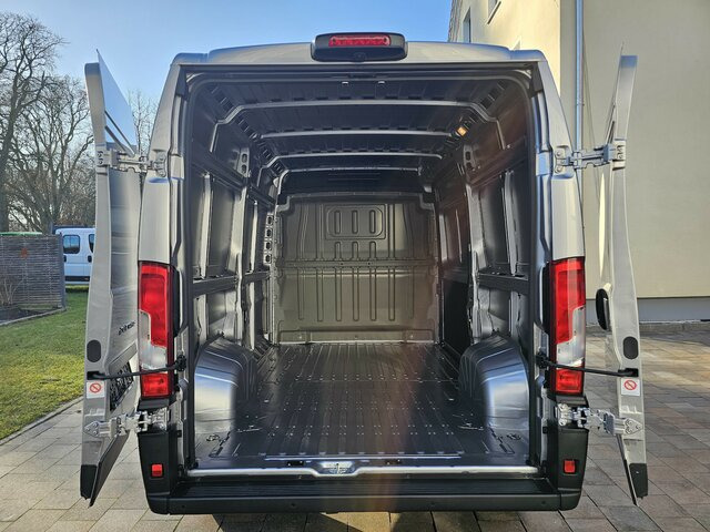 Fourgon utilitaire FIAT Ducato 35 Automatik L2H2 180 Voll-LED V-Cockpit...: photos 37