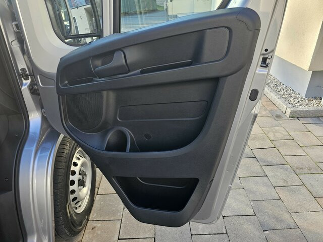 Fourgon utilitaire FIAT Ducato 35 Automatik L2H2 180 Voll-LED V-Cockpit...: photos 21