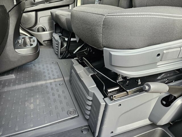 FIAT Ducato 35 L3H2 MAXI 13m³ 180 teilverglast... - Fourgon utilitaire: photos 3 FIAT Ducato 35 L3H2 MAXI 13m³ 180 teilverglast... - Fourgon utilitaire: photos 3