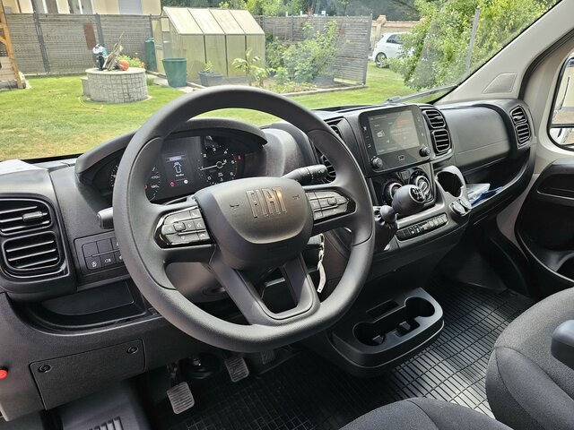 FIAT Ducato 35 MAXI 180 Pritsche Plane 4,90 Meter - Utilitaire rideaux coulissants (PLSC): photos 3 FIAT Ducato 35 MAXI 180 Pritsche Plane 4,90 Meter - Utilitaire rideaux coulissants (PLSC): photos 3