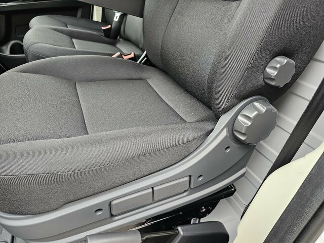 FIAT Ducato MAXI 180 Serie10-9.2 2025 L5 L4 Pritsche - Utilitaire plateau: photos 2 FIAT Ducato MAXI 180 Serie10-9.2 2025 L5 L4 Pritsche - Utilitaire plateau: photos 2