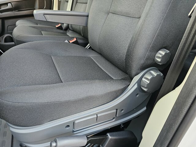 FIAT Ducato MAXI Serie10-9.2 2025 DOKA Kipper AHK... - Utilitaire benne, Utilitaire double cabine: photos 4 FIAT Ducato MAXI Serie10-9.2 2025 DOKA Kipper AHK... - Utilitaire benne, Utilitaire double cabine: photos 4