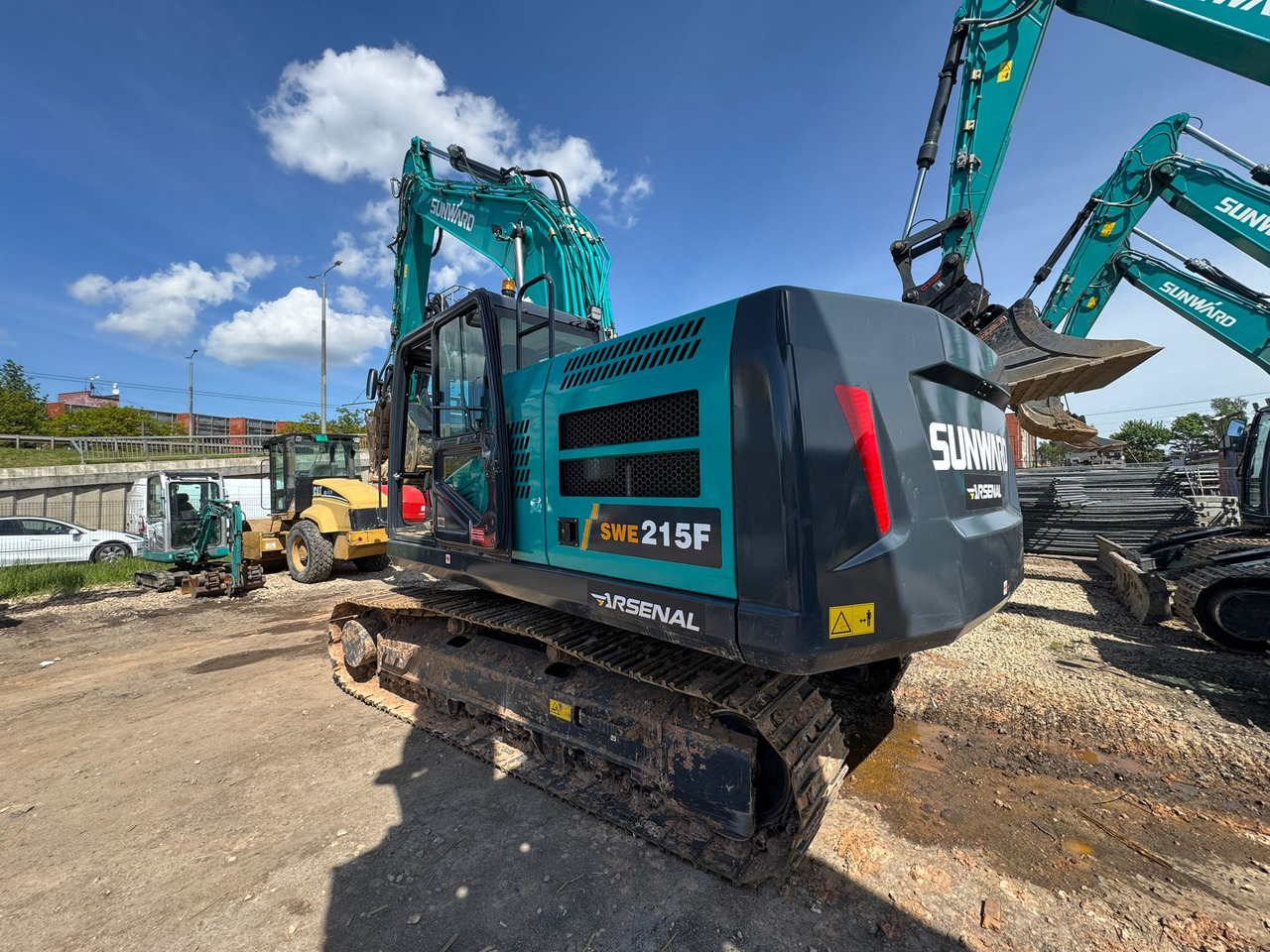 Sunward SWE215F-5A - Pelle: photos 3 Sunward SWE215F-5A - Pelle: photos 3