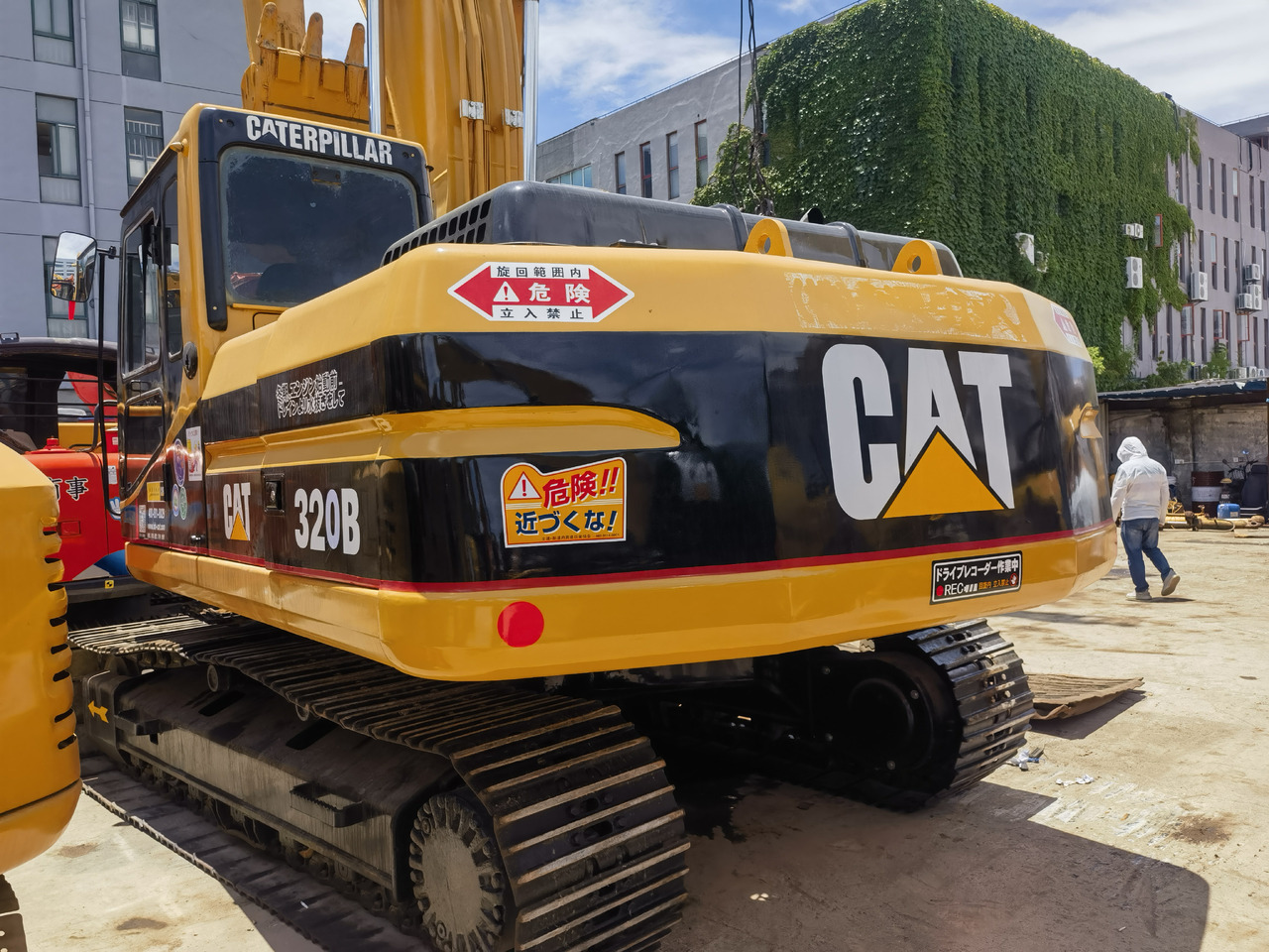 CAT 320B Excavator - Pelle sur chenille: photos 5 CAT 320B Excavator - Pelle sur chenille: photos 5