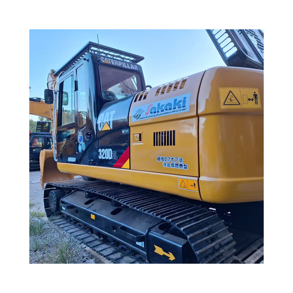 CAT 320D2L Excavator - Pelle sur chenille: photos 2 CAT 320D2L Excavator - Pelle sur chenille: photos 2
